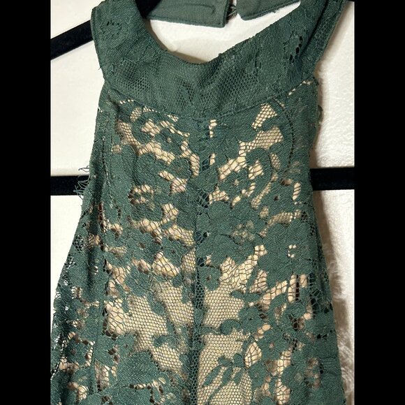 MAJORELLE Sexy Green & Tan Lace Halter Bodysuit Size SMALL - Picture 1 of 4